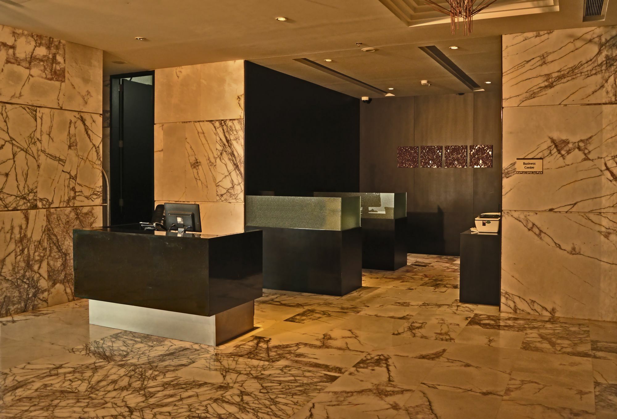คอร์ตยาร์ด พิลาสปุระ Hotel บิลาสปูร์ ภายนอก รูปภาพ